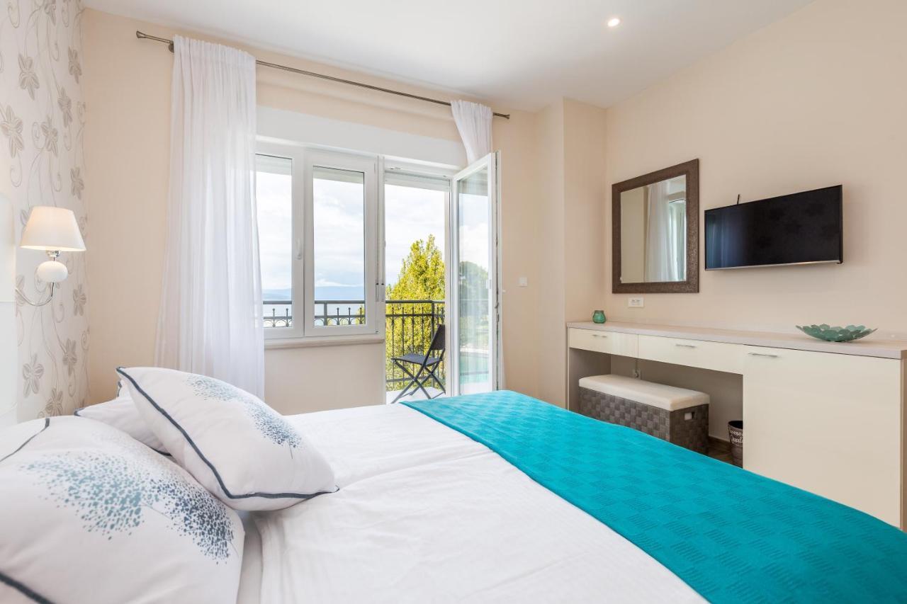 Apartments & Rooms Milcetic D มาลินสกา ภายนอก รูปภาพ